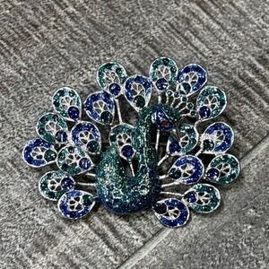 Vintage Peacock Enamel Rhinestone Brooch Pin Silver Tone Blue Green